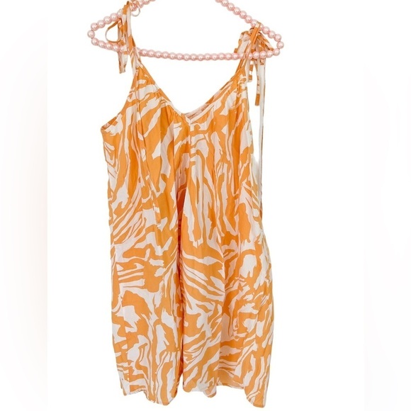 Mini Beach Dress One Size in Orange and White - Picture 4 of 5